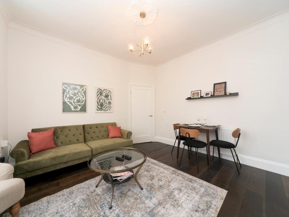 Ferienhaus Pass The Keys Elegant Modern 2 Bed Flat Near Greenwich Park London