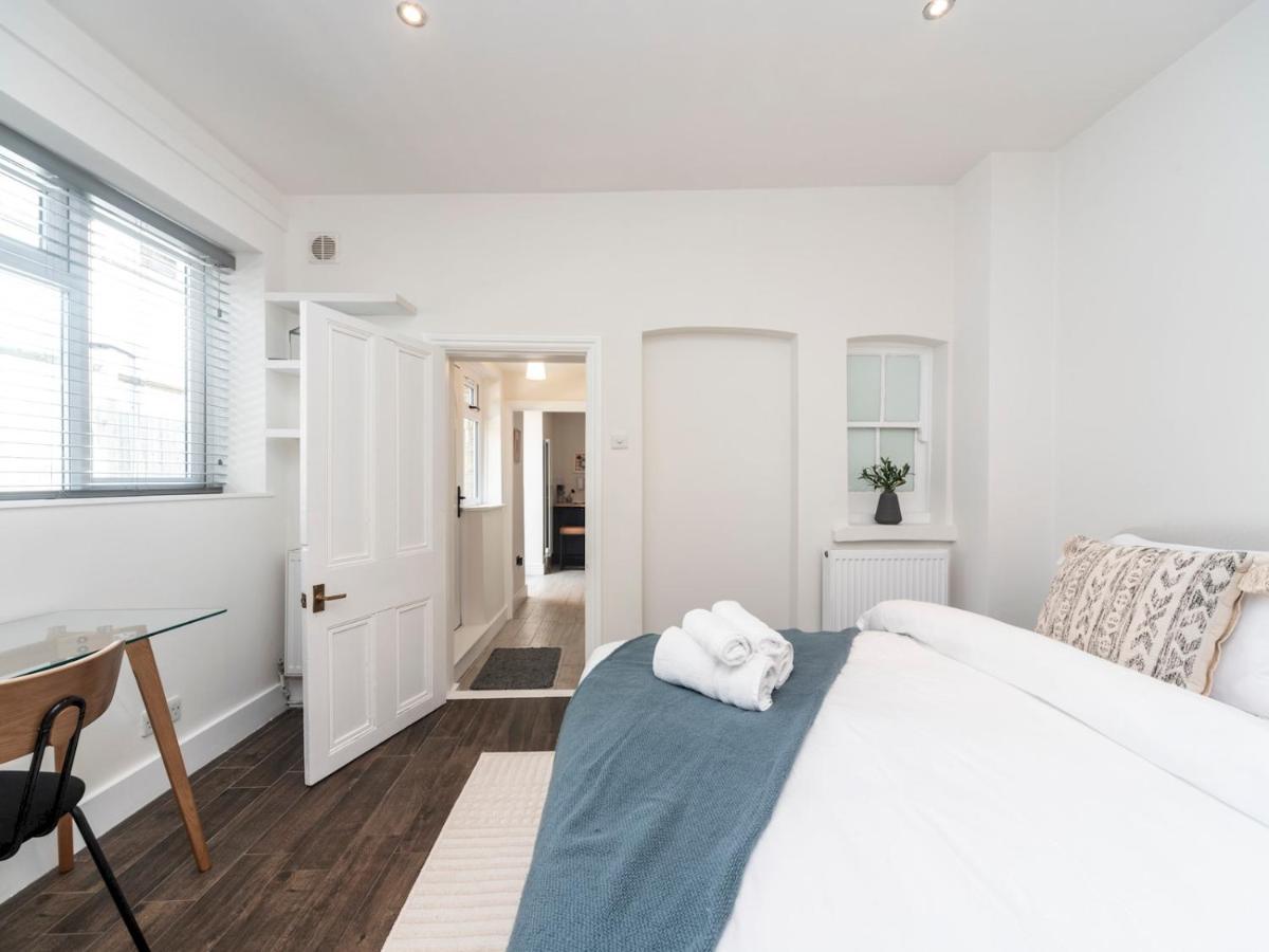 Ferienhaus Pass The Keys Elegant Modern 2 Bed Flat Near Greenwich Park